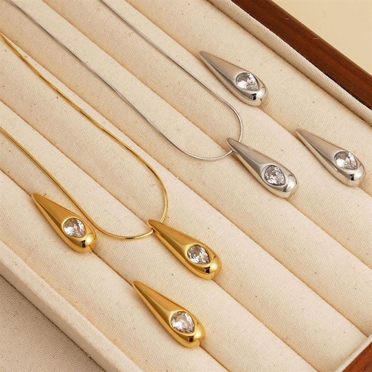 Teardrop Zircon Stud Earrings price